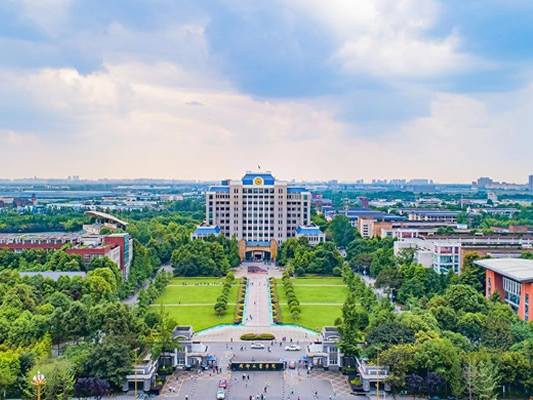成都工业学院